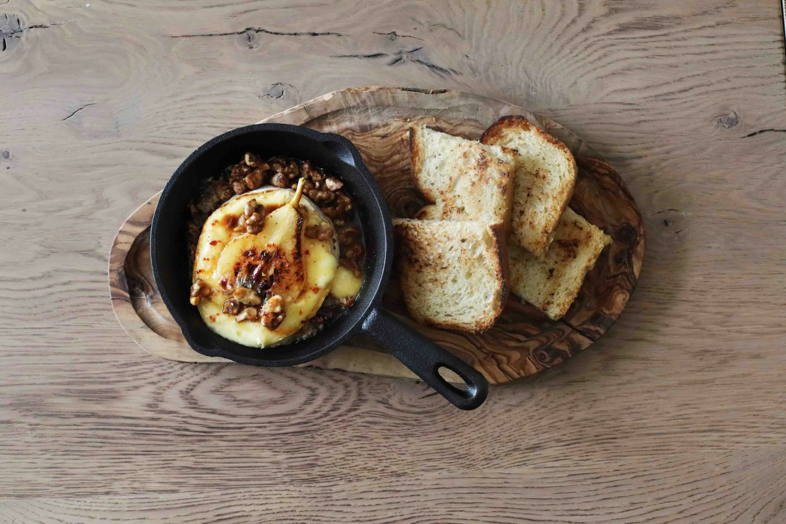 Baked Brie, a signature appetizer at Ráðagerði Restaurant in Reykjavik