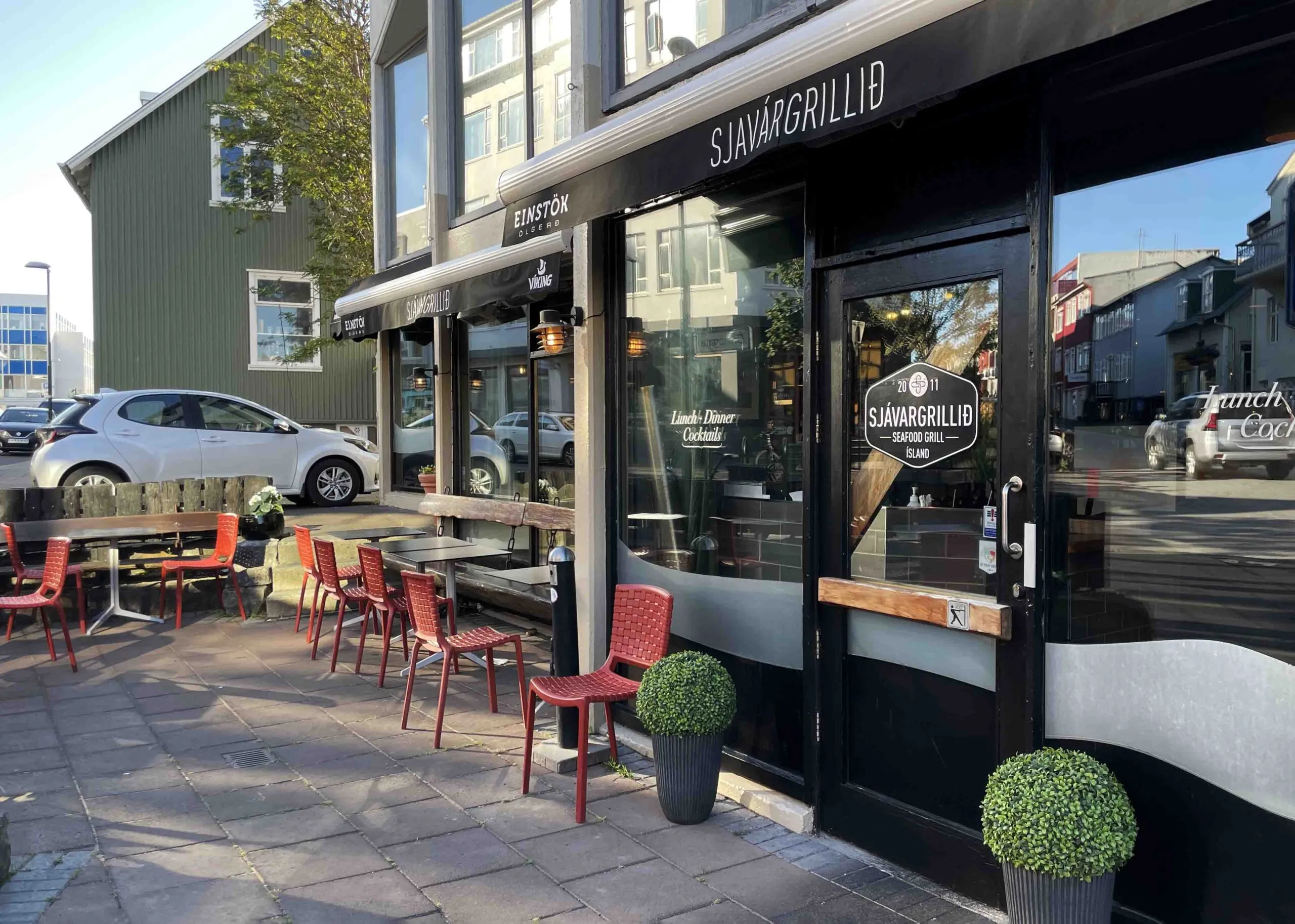 Street view of Sjávargrillið/ Seafood Grill restaurant in Reykjavik, recommended by Handpicked Iceland.