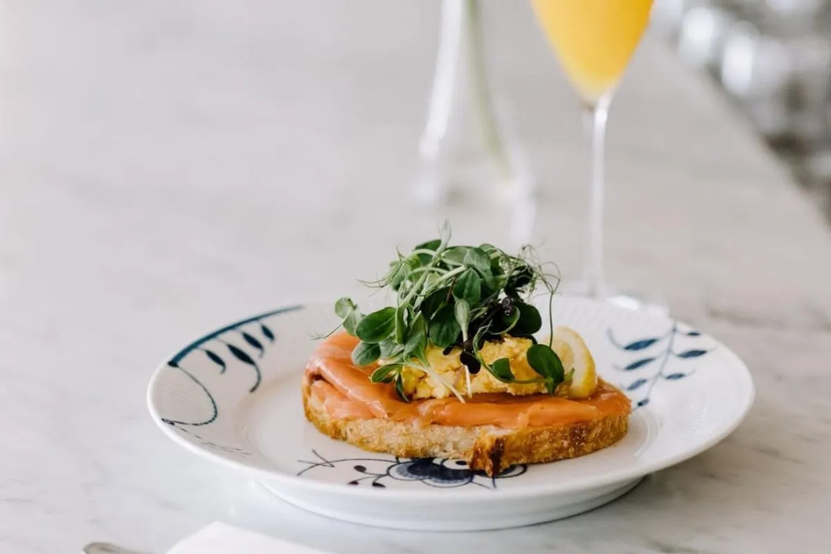 Gourmet smoked salmon smørrebrød at Jómfrúin Danish restaurant, Reykjavik, Iceland.