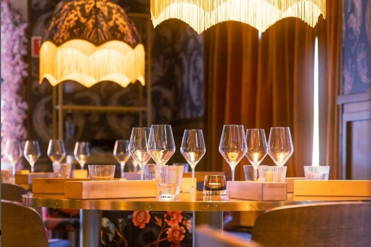 Moody and luxurious dining room ambiance at Monkeys Reykjavik.