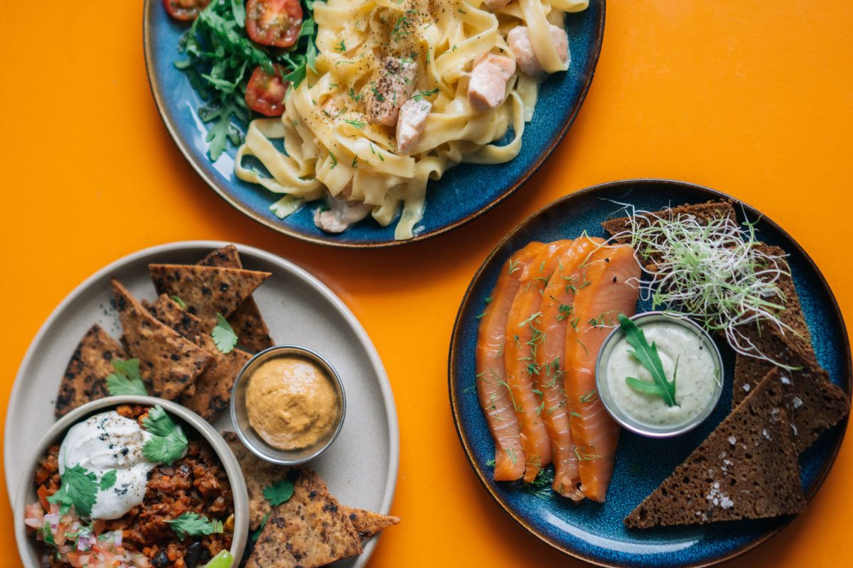 Local Icelandic cuisine and appetizers at Midgard Restaurant and Bar in Hvolsvöllur.