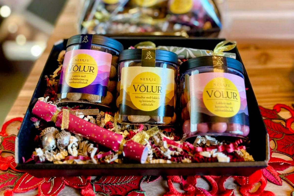A gourmet Neskja chocolate gift box in Grandavik South Iceland, recommended by Handpicked Iceland.